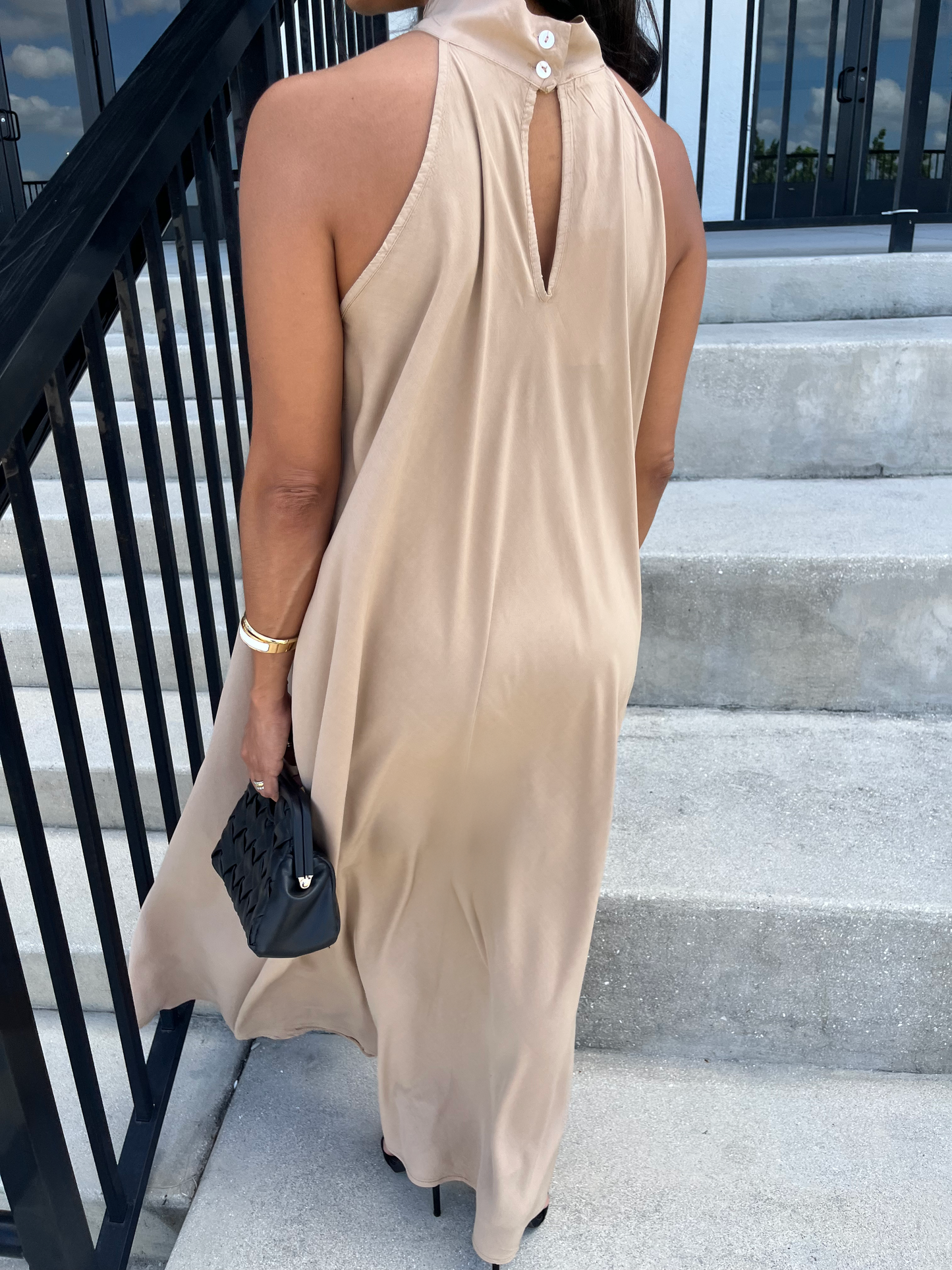 SOLID NECK MAXI DRESS